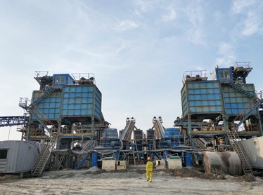 越南时产800吨辉绿岩破碎生产线客户案例